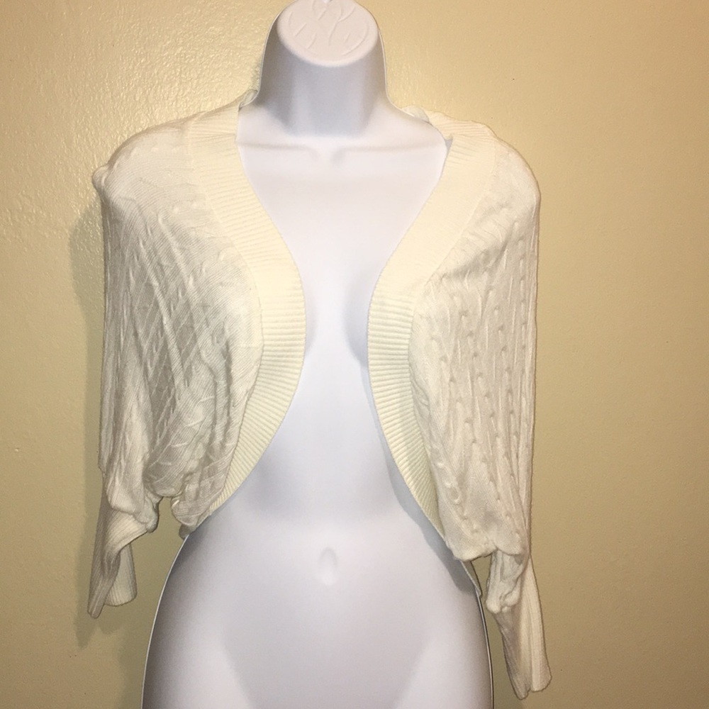 Forever 21 Cream Cropped Open Front Cable Knit Cardigan